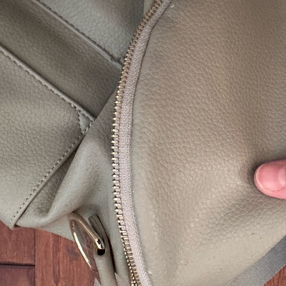 Fawn Diaper Backpack - Picture 7 of 9